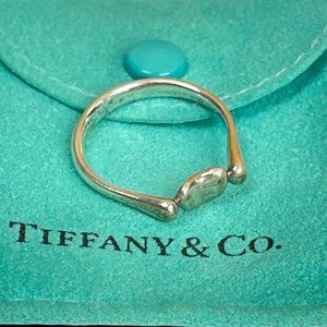 Vintage Tiffany and Co Peretti Spain 925 Bean Ring